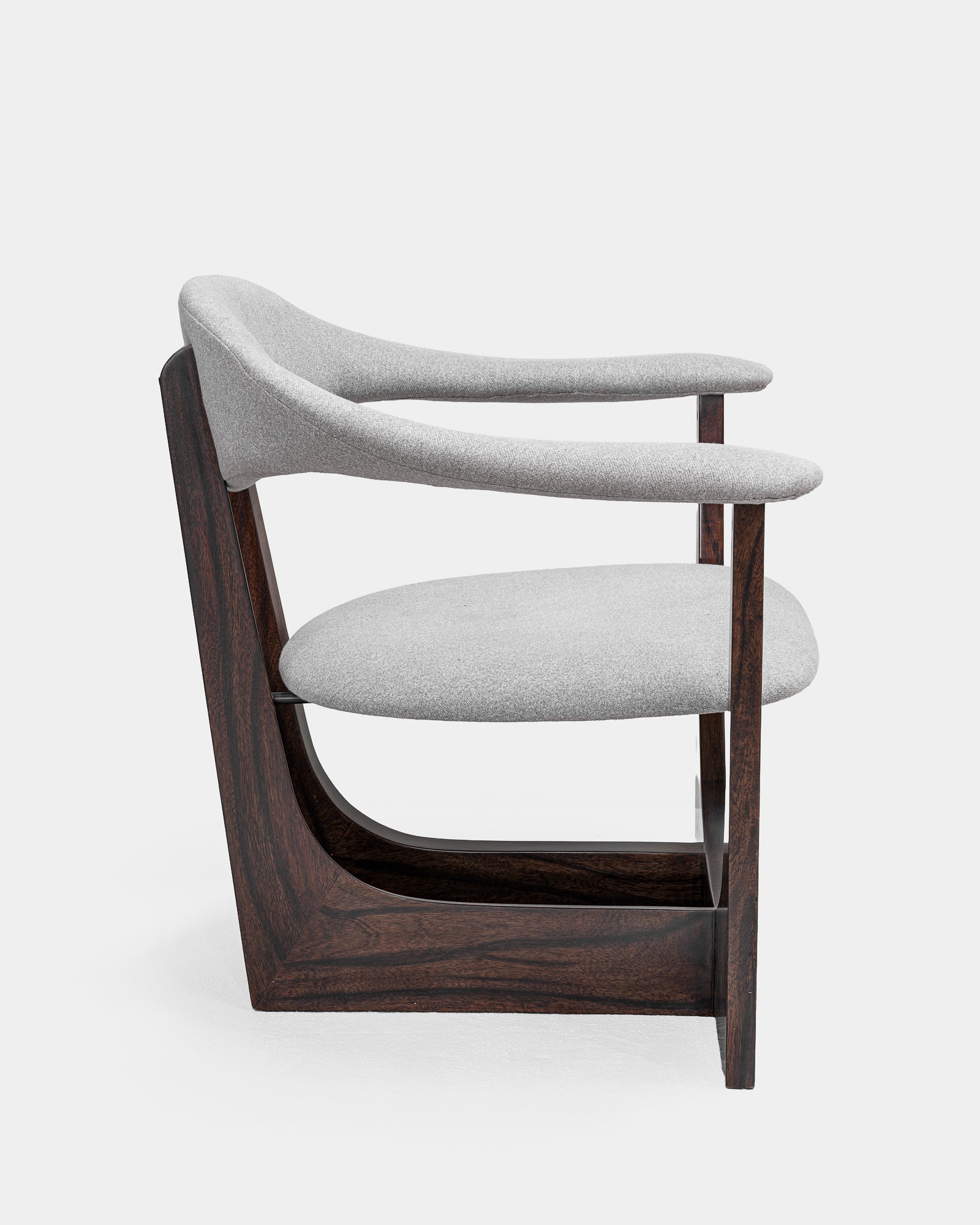 Arcus Chair