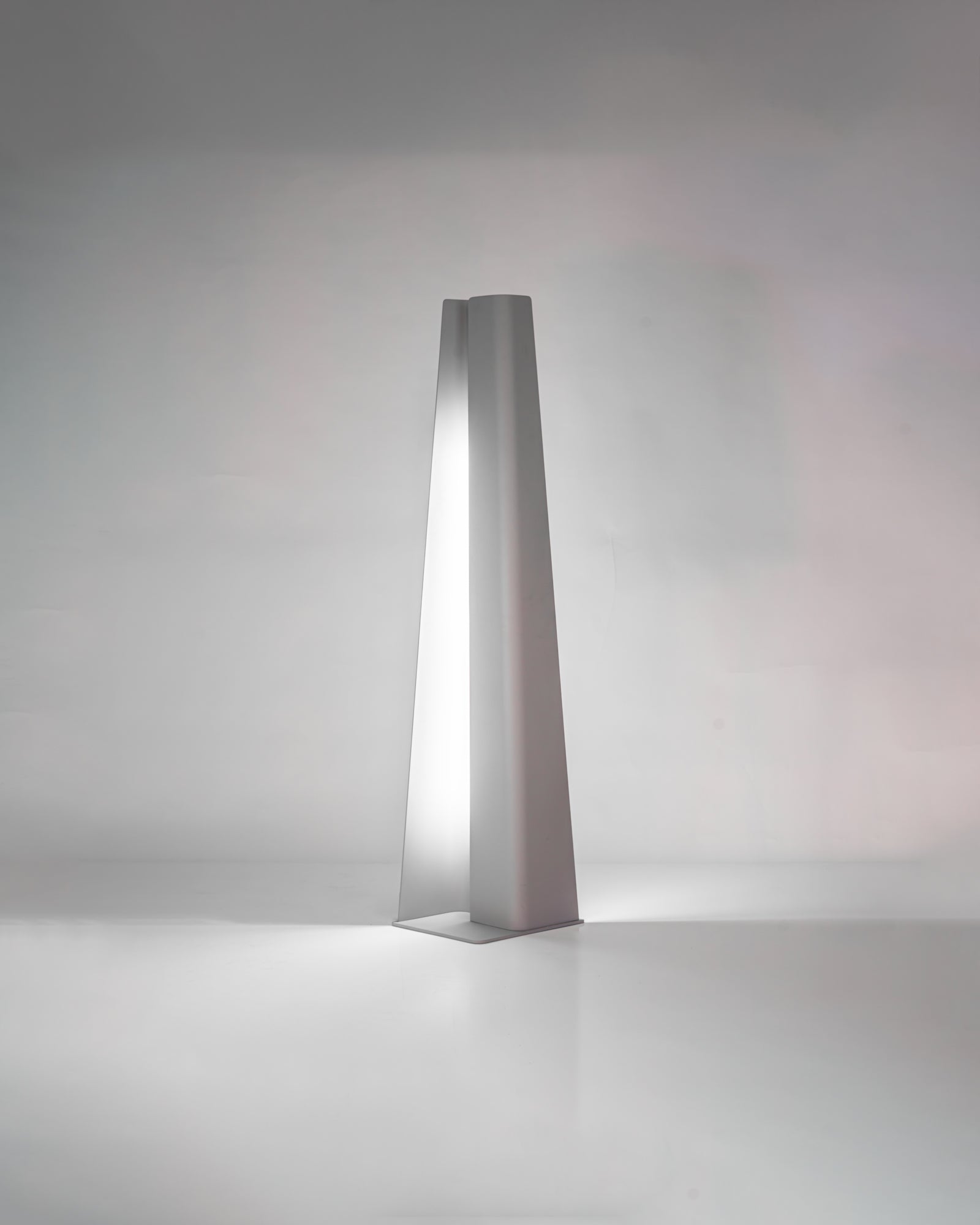 Fold Floor Lamp