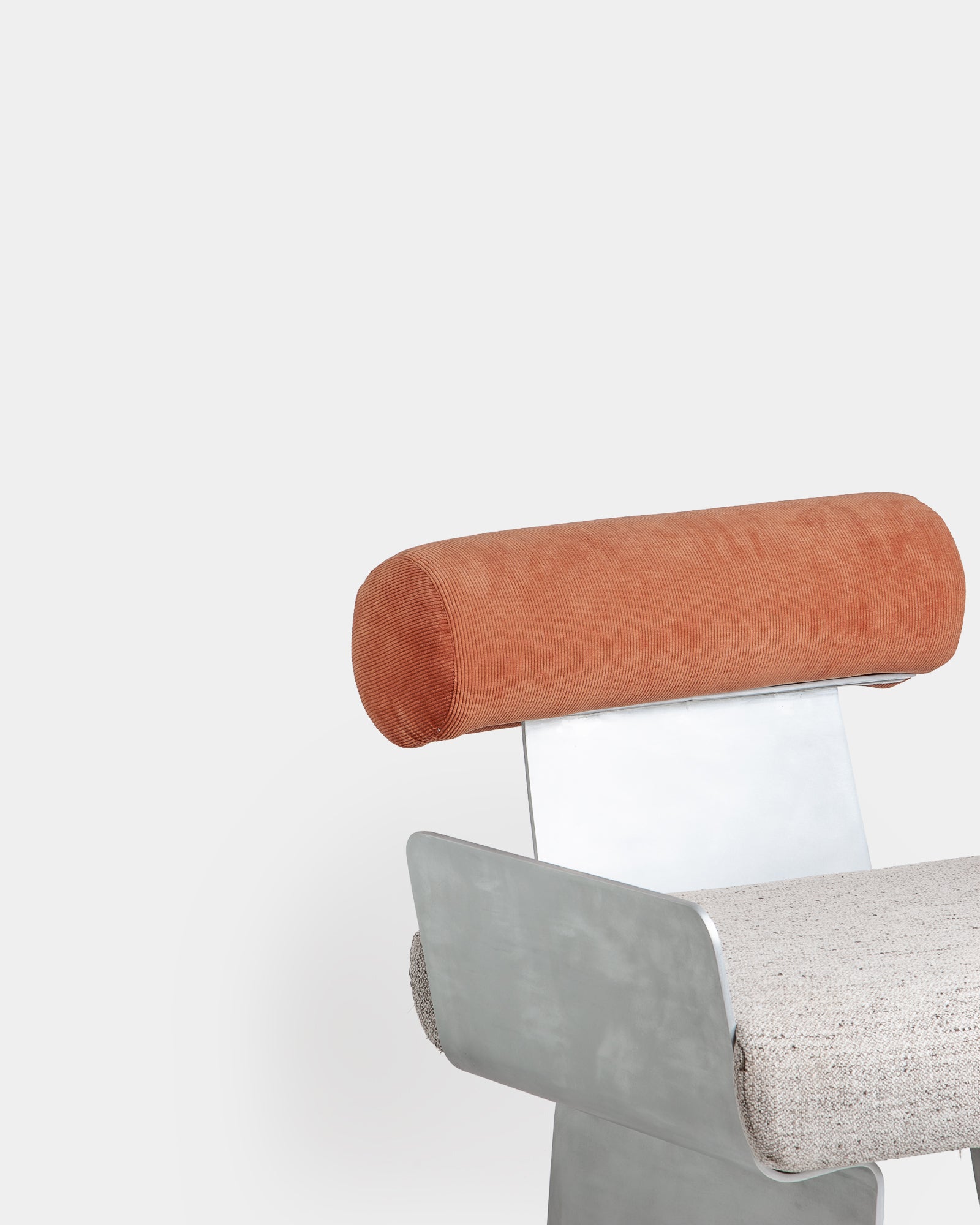 Fold Lounge Chair