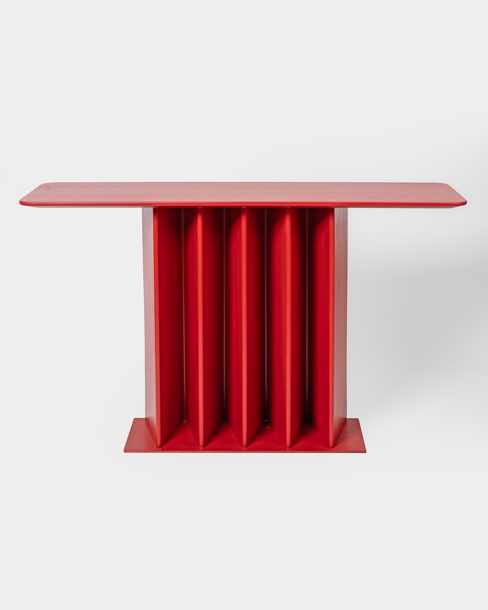 Maani Console Red