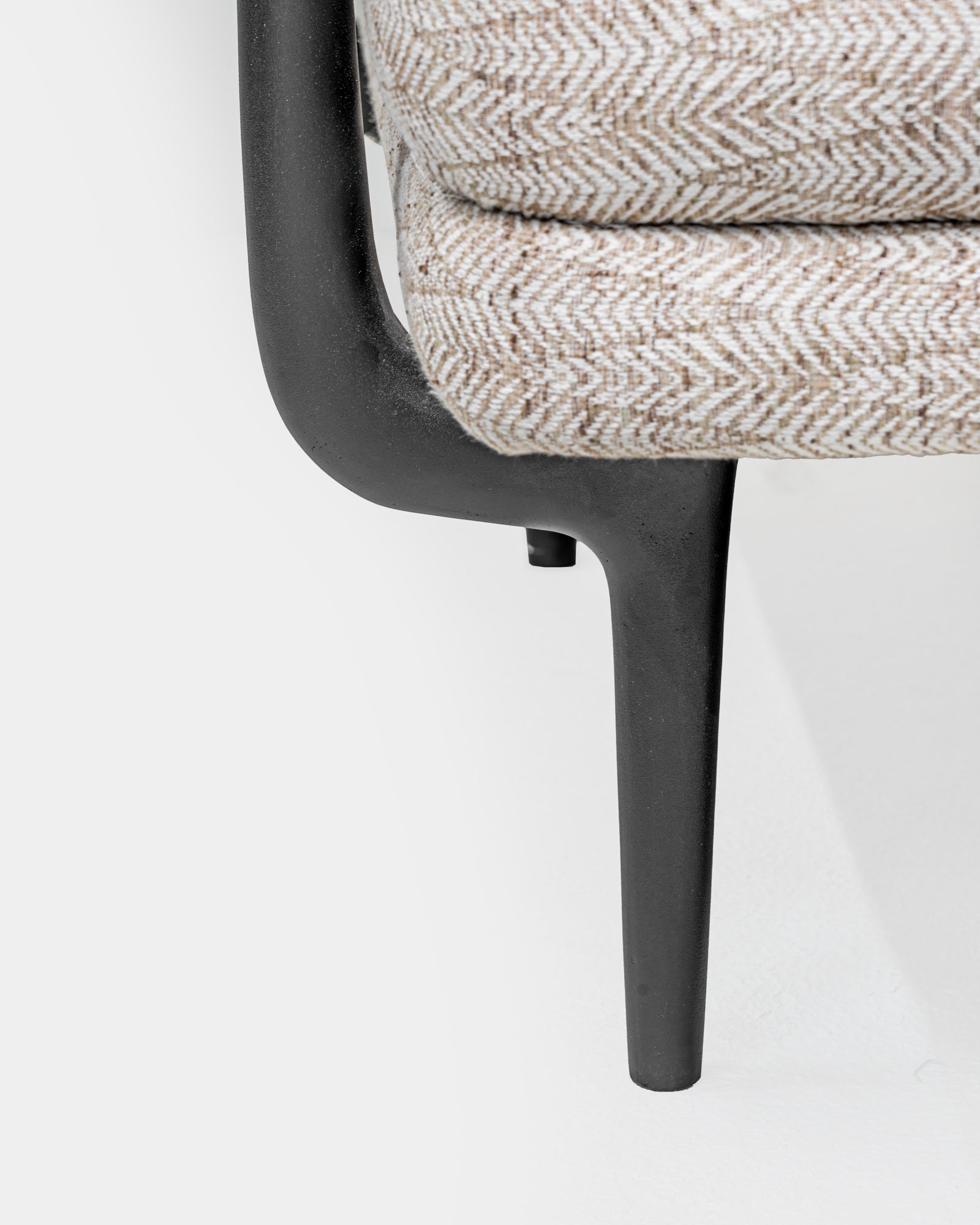 Noguchi 3-Seater Sofa