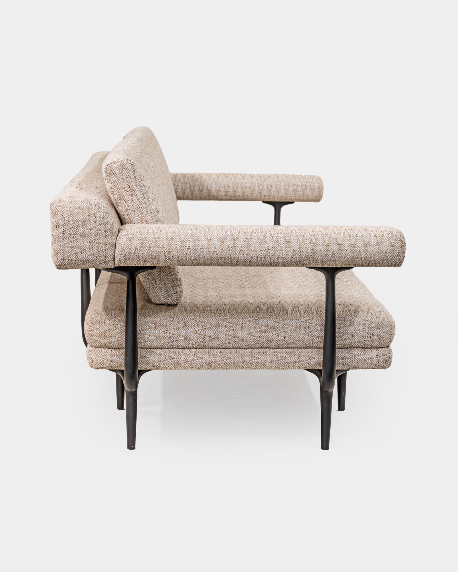 Noguchi 3-Seater Sofa