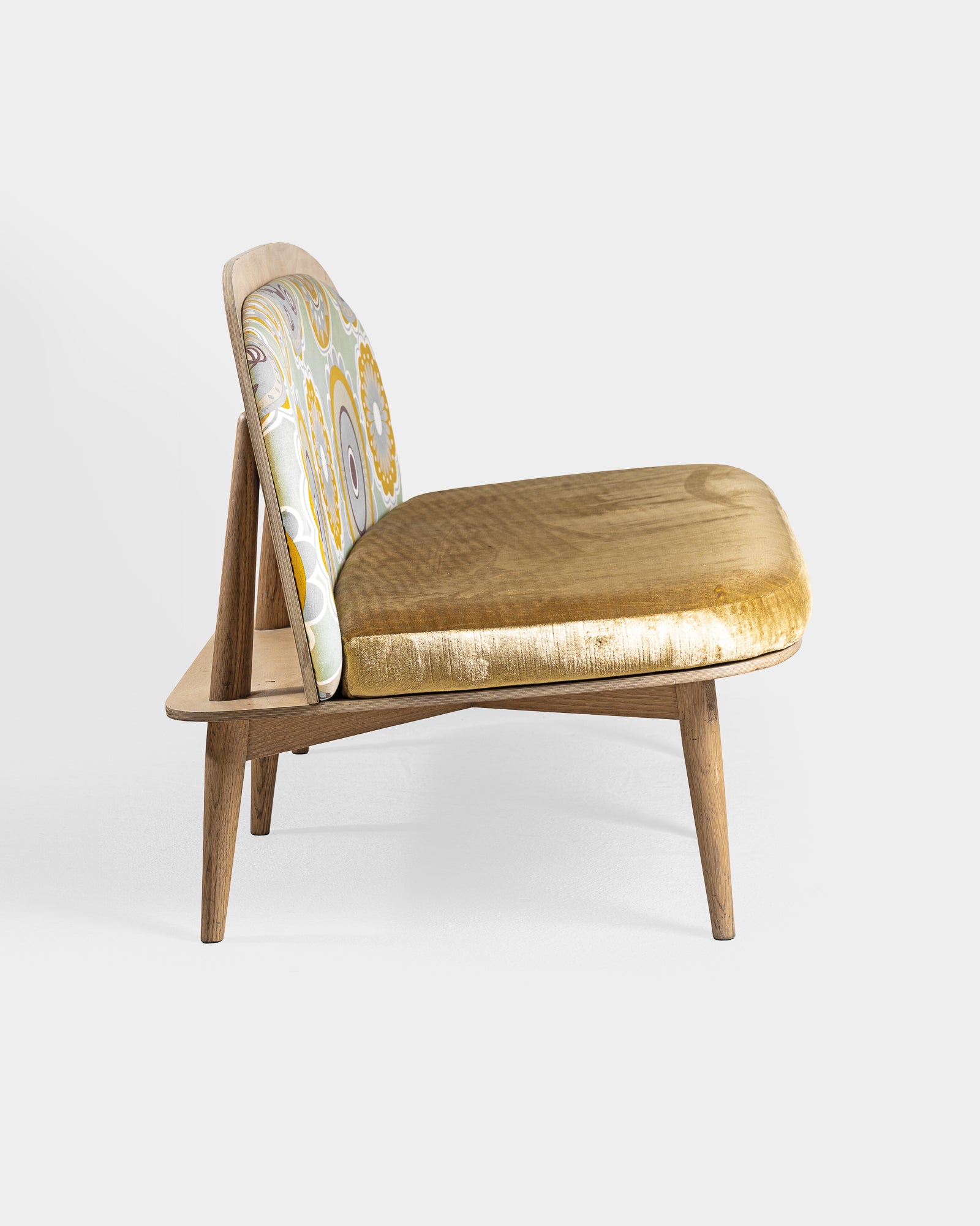 Shelf Double-Seater Sofa