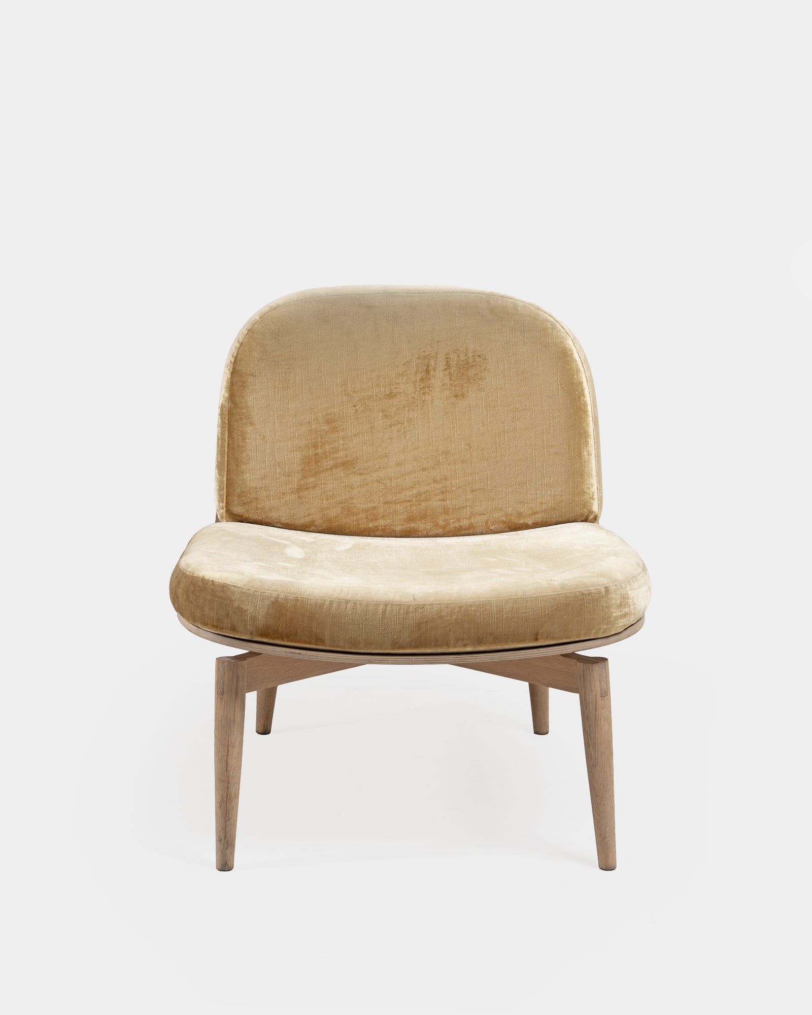 Shelf Single-Seater Chair
