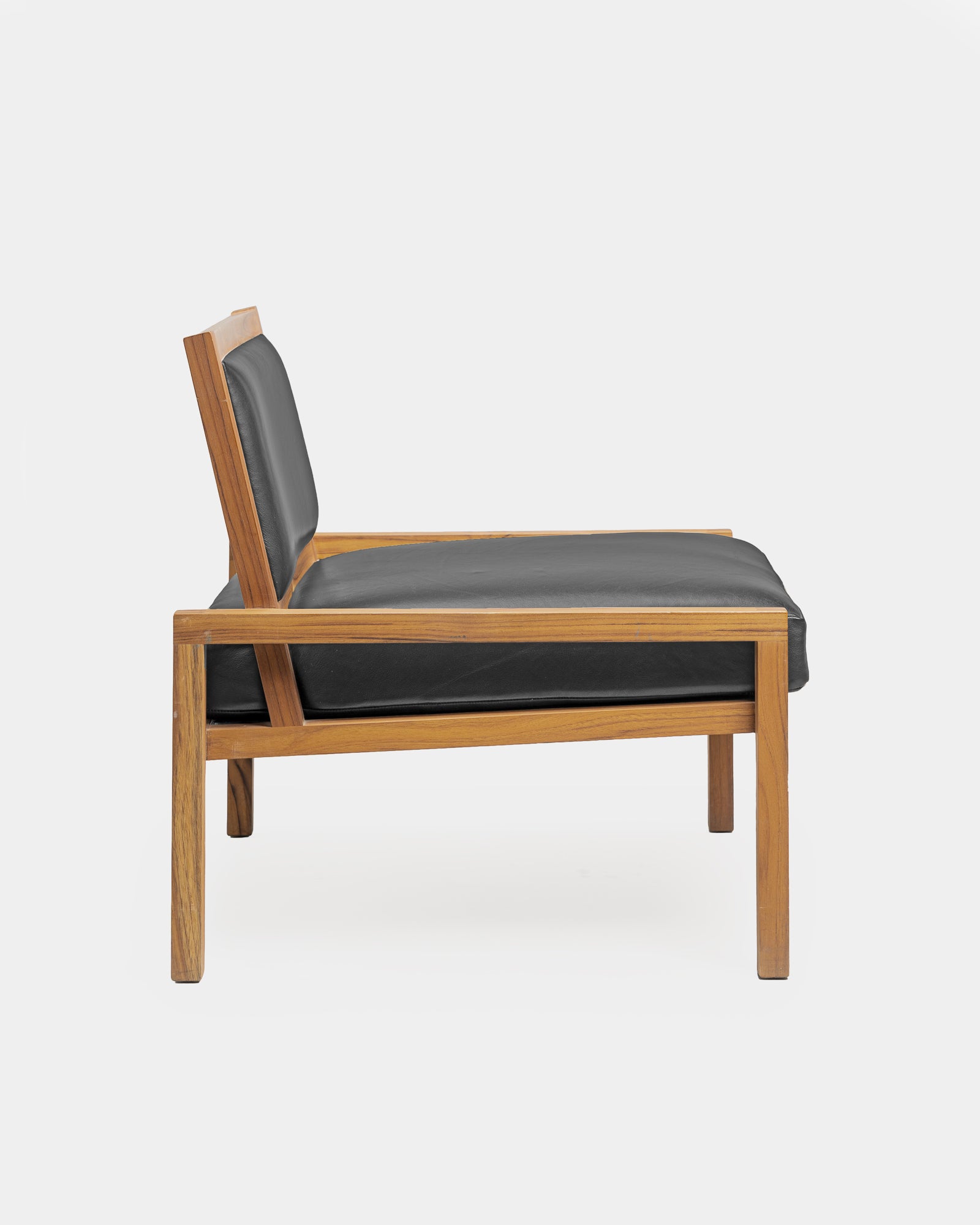 Square Easy Chair