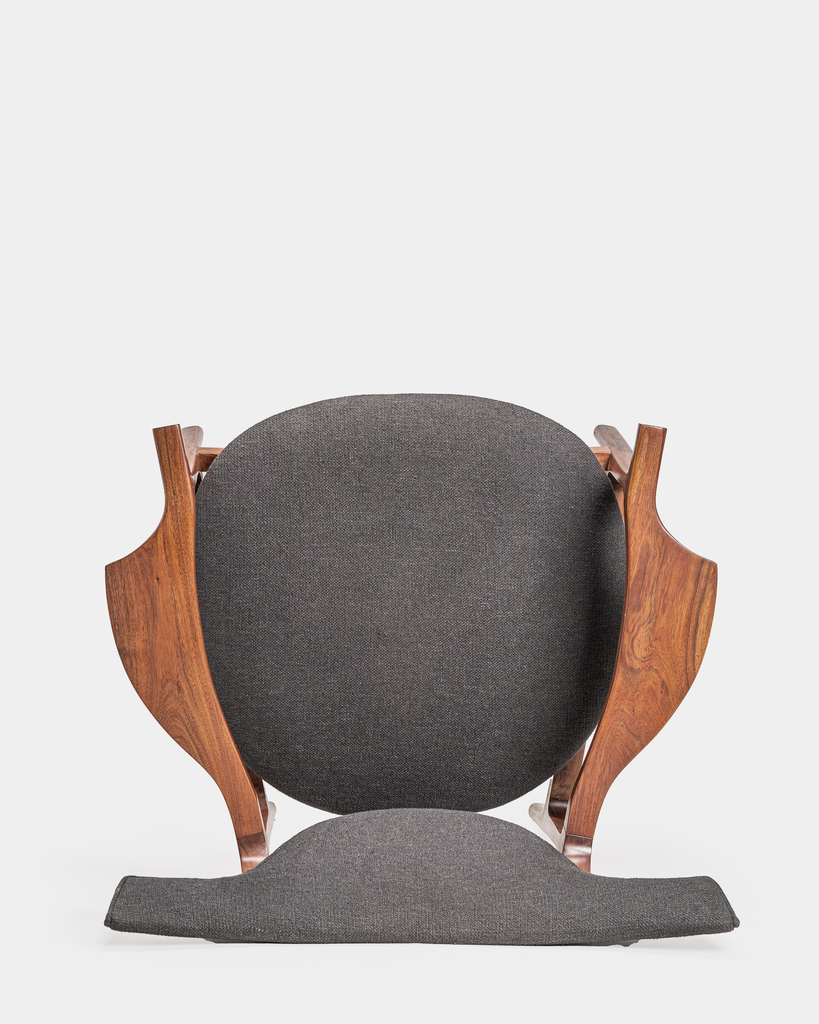 Taurus Lounge Chair