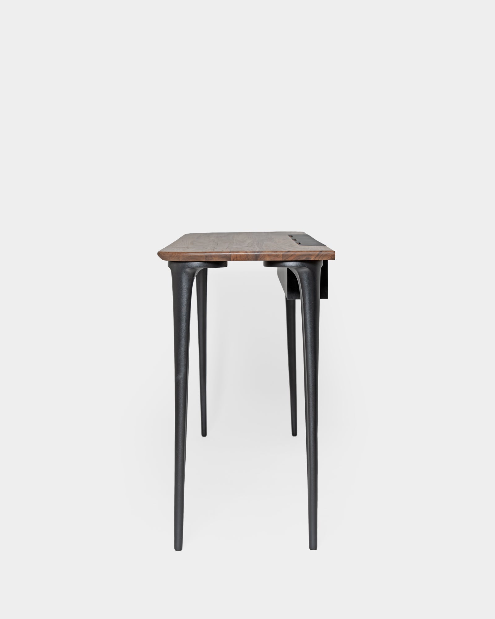 Tip Toe Desk