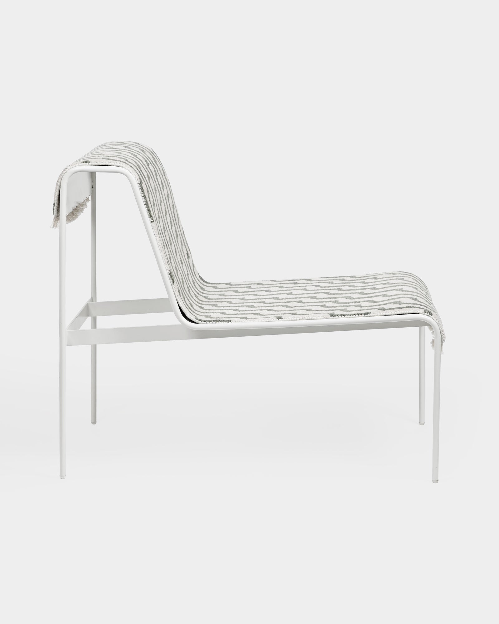 Yasmine Chaise Lounge