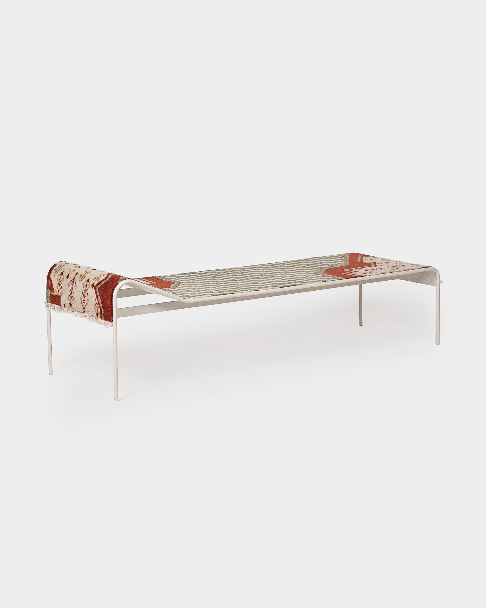 Yasmine Day Bed