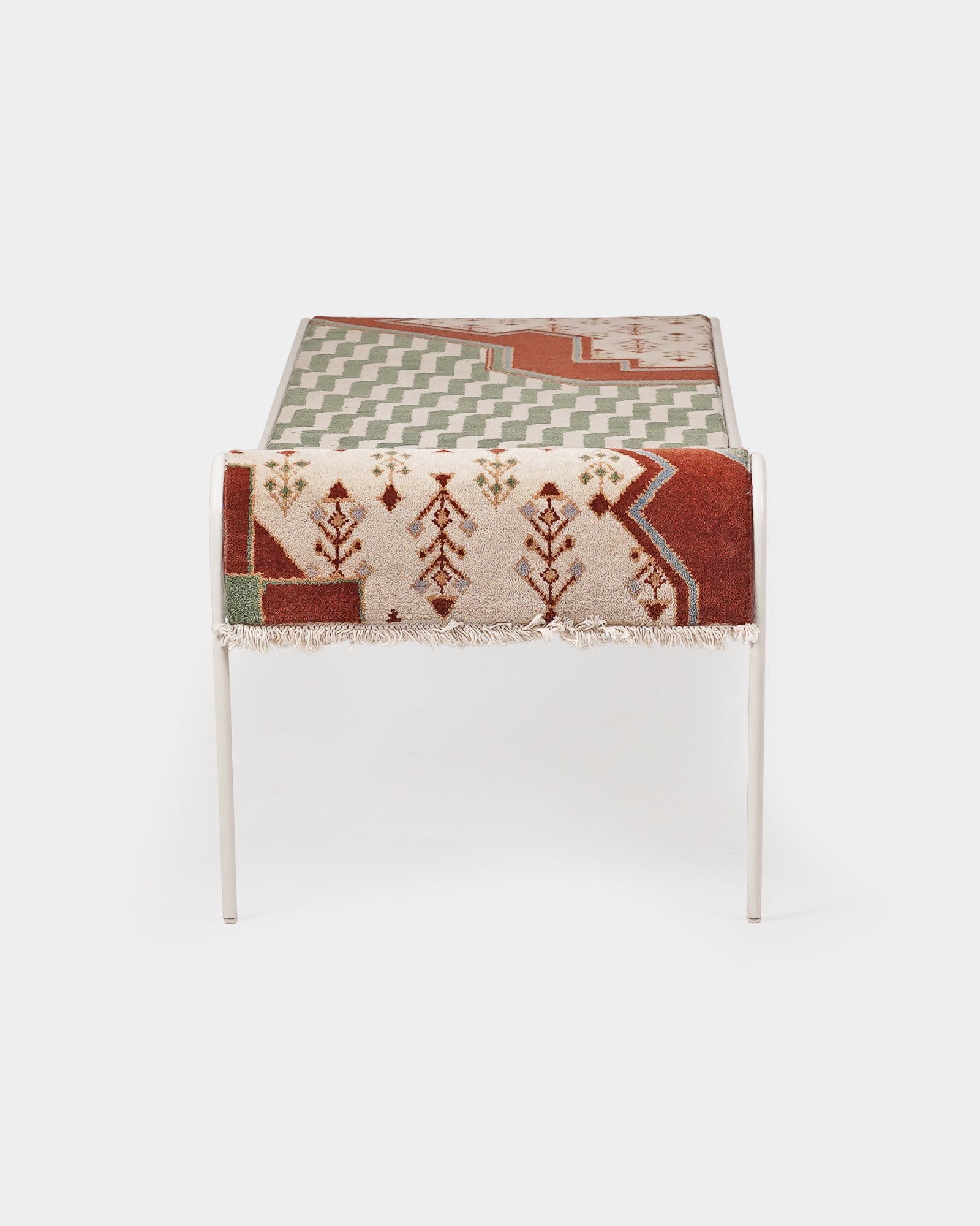 Yasmine Day Bed