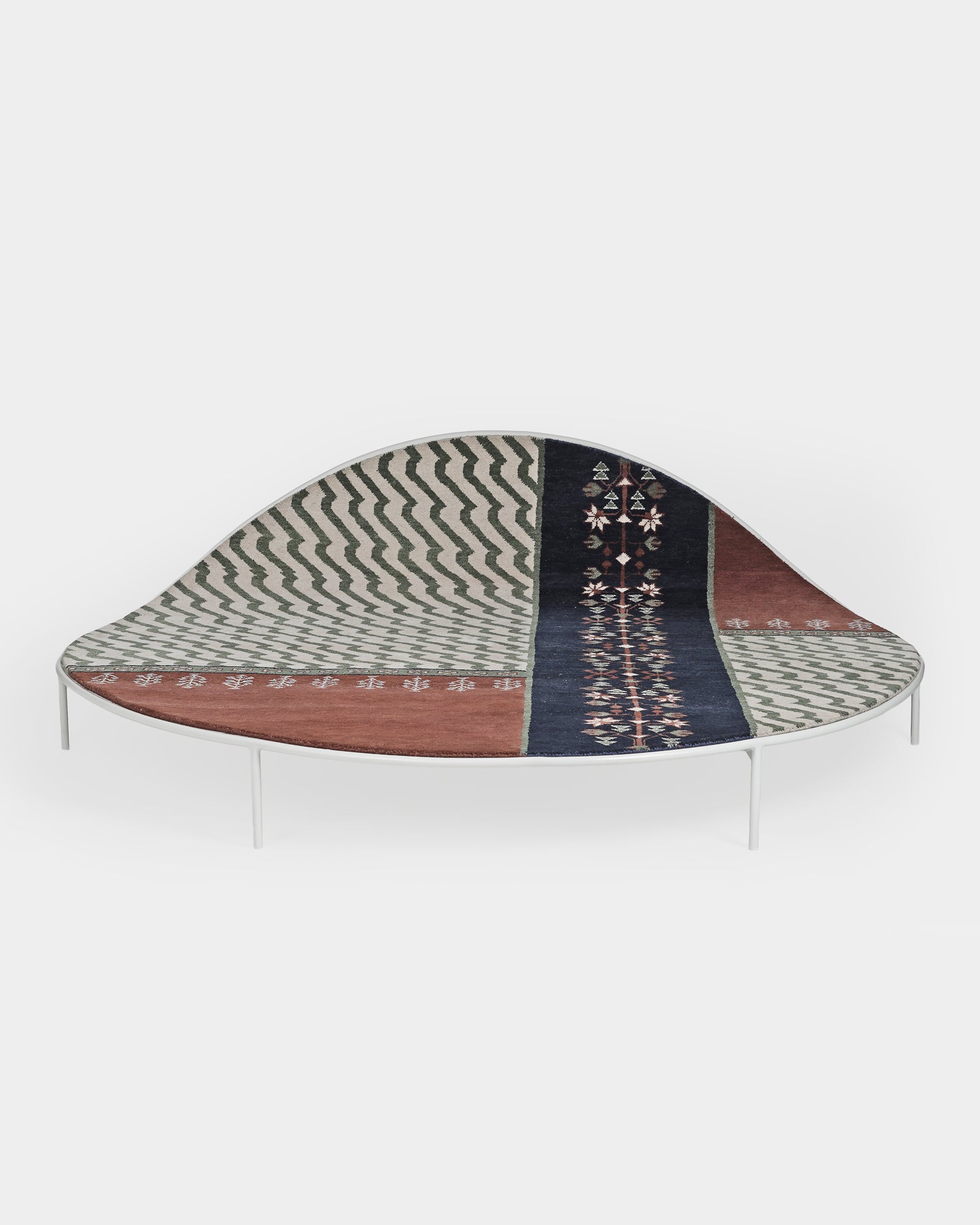 Yasmine Lounger Round