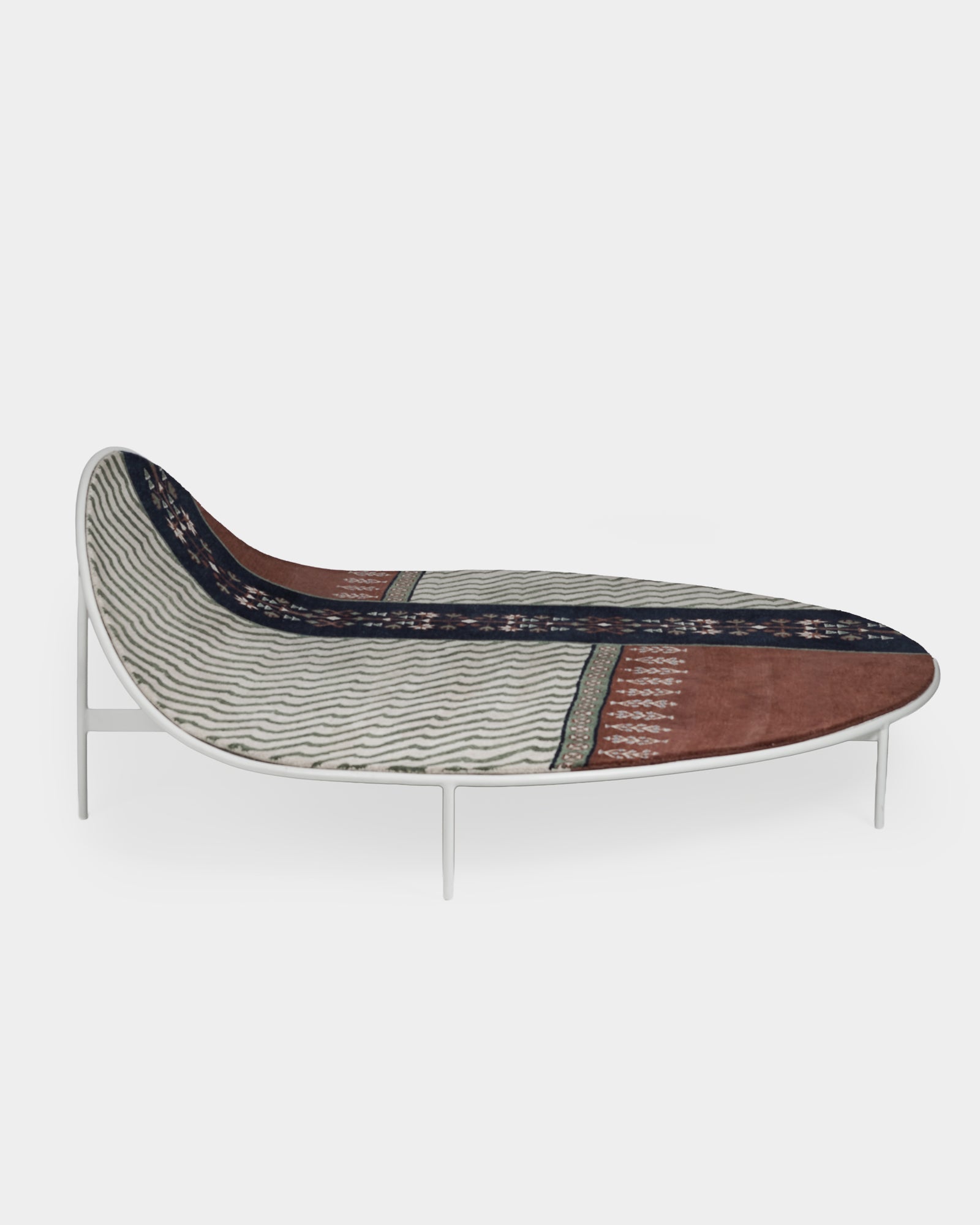 Yasmine Lounger Round